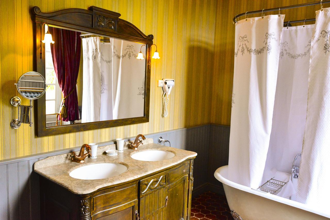 Ouches Chateau D'Origny, Chambres D'Hotes Et Restaurant Gastronomique מראה חיצוני תמונה