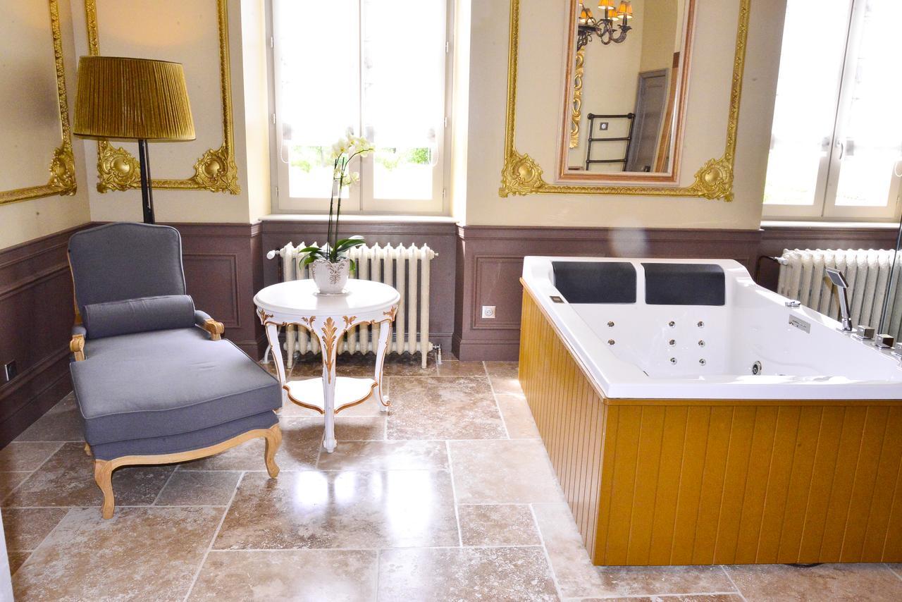 Ouches Chateau D'Origny, Chambres D'Hotes Et Restaurant Gastronomique מראה חיצוני תמונה