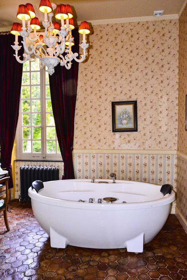 Ouches Chateau D'Origny, Chambres D'Hotes Et Restaurant Gastronomique מראה חיצוני תמונה